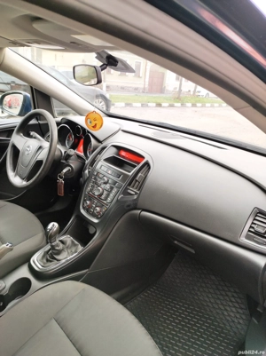 opel astra 2012  - imagine 2