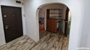 Apartament cu 3 camere de inchiriat   zona Aleea Sporturilor   90mp   mobilat utilat   Chirie: 380E  - imagine 2