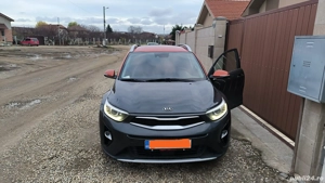 Vând Kia Stonic 2017