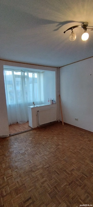 Apartament 2 camere etaj 3 cu balcon zona Dărmănești, liber