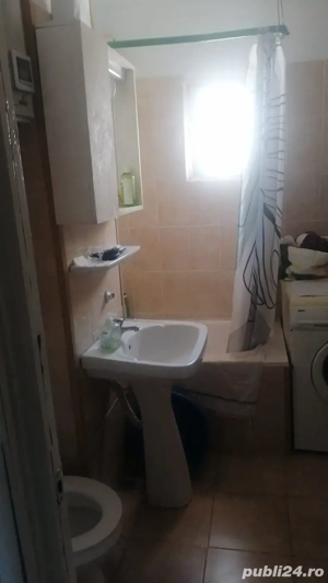 Apartament cu 2 camere   zona Brosteni   etaj 3 din 4   confort 1 decomandat   Pret: 67.000  neg.  - imagine 7