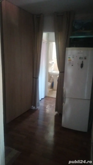 Apartament cu 2 camere   zona Brosteni   etaj 3 din 4   confort 1 decomandat   Pret: 67.000  neg.  - imagine 3