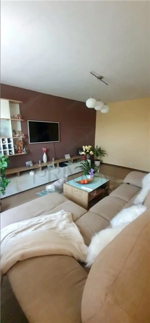 TORONTALULUI - 3 CAM - DECOMANDAT - 2 BAI - BOXA - CENTRALA - ETJ.3