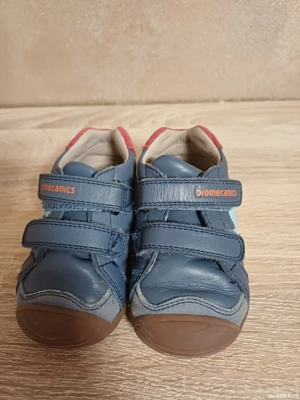 Vand papuci Bimecanics!