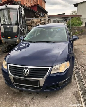 Vând Volkswagen Passat B6 break Motor 1.9 Tdi manual 105Cp în stare bună de funcționare