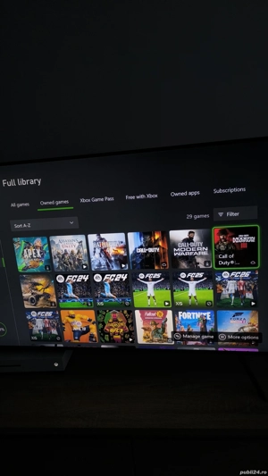 Vând Xbox One S 1TB