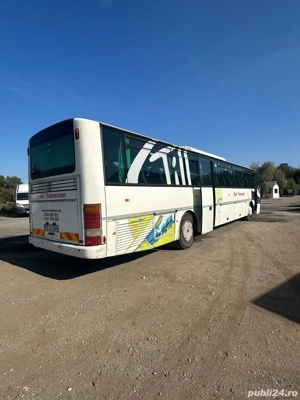 De vanzare 2 autobuze Iveco axer an 2004