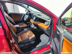Toyota RAV 4 primul proprietar în România - imagine 4