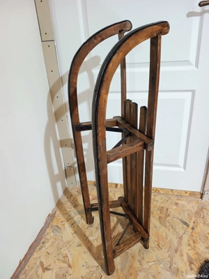 sanie lemn masiv perfecta stare  - imagine 3