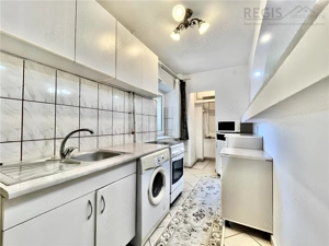 Garsoniera la Etaj Intermediar pe str De Mijloc - imagine 5