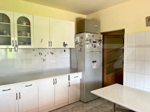 Casa cu 3000 mp Teren si Livada In Dumbrava - Sos. Principala -- 5 Minute de TGV - imagine 6