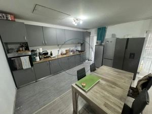  Apartament de vânzare – Zona Decebal | Bloc privat, etaj 2