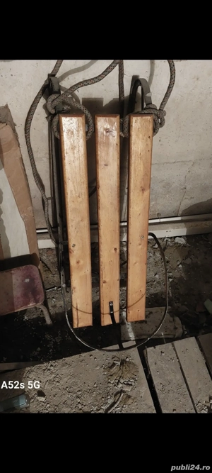 vand sanie in bucuresti.