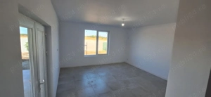 Buftea Crevedia, Vila P+1, zona superba, langa lac - imagine 5