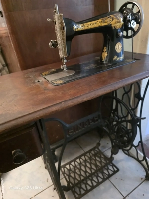 Mașină de cusut SINGER - imagine 3