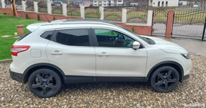 Nissan Qashqai 4x2 1,6dci 130cp camera 360 - imagine 4