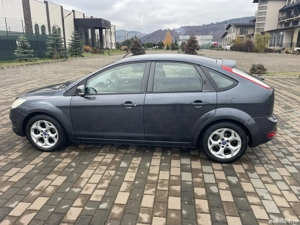 Vând Ford Focus, 1.6 diesel, an fabricație 2011. - imagine 4