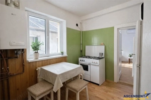 FILM  Tur 3D! Casa cu 4 camere si curte, Central, Targu Mures. - imagine 3