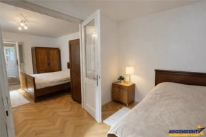 FILM  Tur 3D! Casa cu 4 camere si curte, Central, Targu Mures. - imagine 5