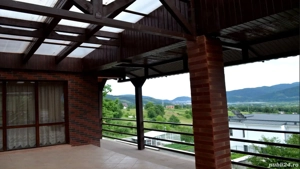 Inchiriez spatiu zona Gloduri,com. Alex. Cel Bun -Neamt  - imagine 4