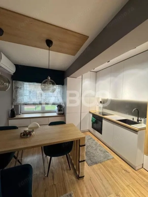 Apartament ultra modern cu balcon si 3 camere utilate si mobilate - imagine 13