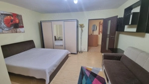 Garsonieră Titan, bloc reabilitat, etaj 7, balcon închis, mobilată