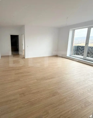 Apartament nou, 2 camere, terasă 8 mp, parcare + boxă incluse, view panoramic
