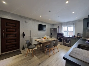 Apartament 2 camere, 48 mp, zona Hotvon - imagine 4