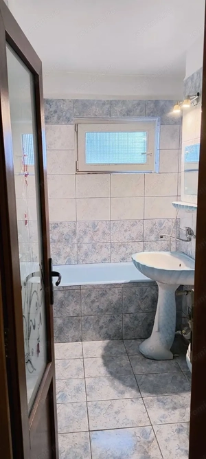 Casa de cultura-apartament 3 camere decomandat cu gaze - imagine 17