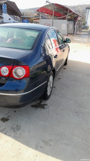 Vand Vw pasat b6 - imagine 3