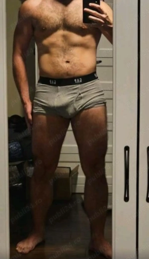 Moreno,  Detin locatie,  fac si Deplasari la Hotel sau pensiune.  Massage Oils!