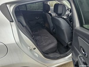 Vand Megane 3, facelift 1,1.5dci 110cp,2012,manual,230k km,5500euro Distributia inca 35k km sau 2028 - imagine 9