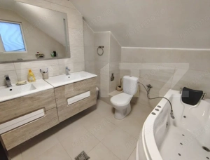 Casa individuală 330 mp utili, teren 520 mp, Andrei Mureșanu - imagine 6