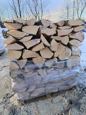 Lemn de foc la palet