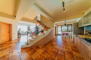 Vila 5 camere, gata de mutare, teren 700 mp, strada privata- Gradiste - imagine 10