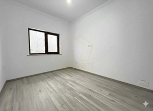 Duplex cu 5 camere, bucatarie inchisa, la cheie | Giarmata - imagine 8