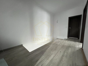 Duplex cu 5 camere, bucatarie inchisa, la cheie | Giarmata - imagine 12