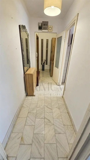 SOARELUI - 3 CAM - DECOMANDAT - BAIE RENOVATA - ETAJ 2 - BLOC IZOLAT - ZONA LINISTITA - imagine 11