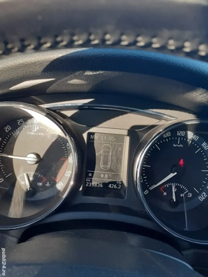 De vanzare - imagine 9