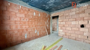 Duplex cu garaj, 4 camere si 403 mp teren - Mosnita Noua - imagine 9
