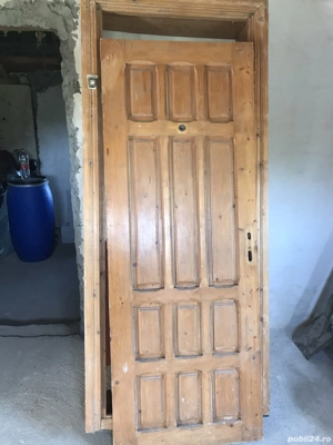 Usa apartament cu toc