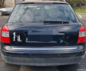 Vând Audi A4 B6 În stare bună de funcționare 