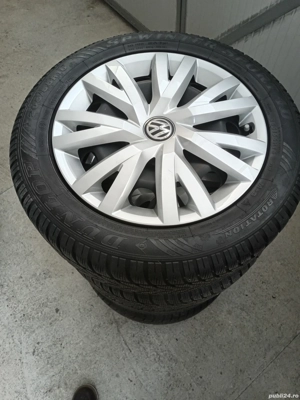 Vind cauciucuri de iarna cu jante și capace 205/55/16  vw Passat  - imagine 2