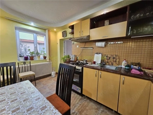 Casa spatioasa de inchiriat Bartolomeu (Curte comuna) - imagine 14