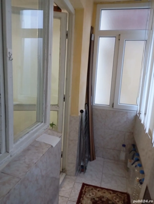 Apartament 2 camere de vânzare - Central, Tecuci - NEGOCIABIL - imagine 8