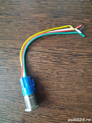 Butoane metalice cu LED la 230V