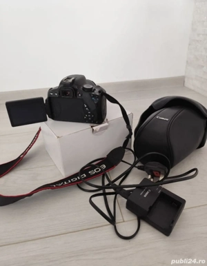 vand canon 650d ori fac schimb cu laptop - imagine 4