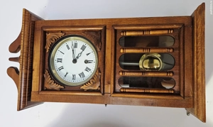 Ceas de perete cu pendula Victoria