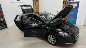 ** Volvo V40 ** - imagine 11