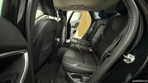 ** Volvo V40 ** - imagine 3